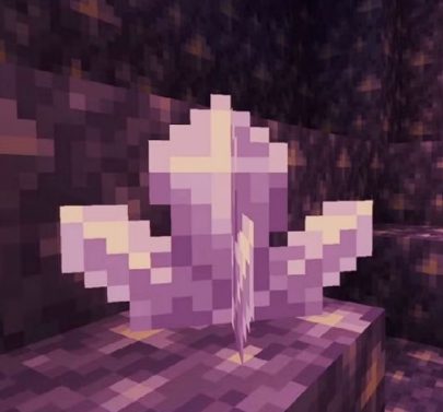 Amethyst cluster in minecraft