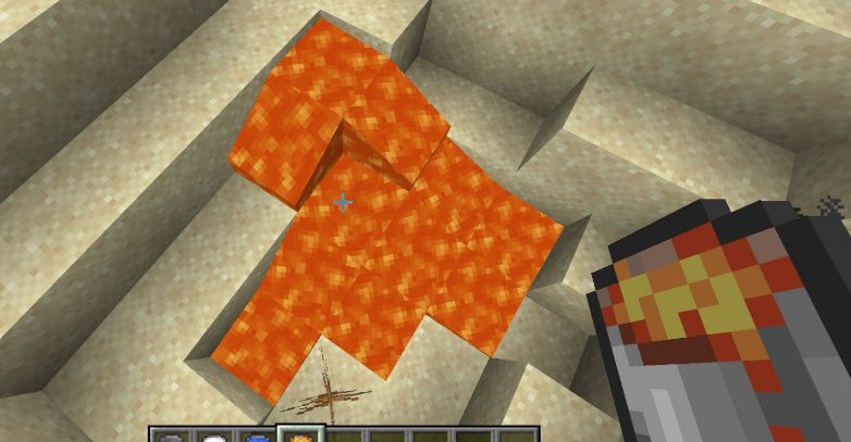 using lava bucket in minecraft