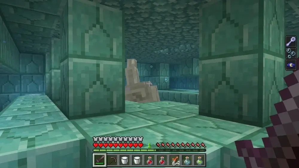 Elder Guardian inside an Ocean Monument with Mining Fatigue active